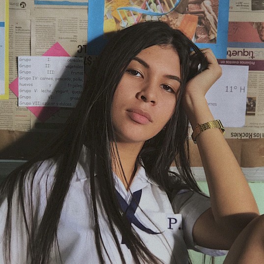 profile-img Oriana Cariel